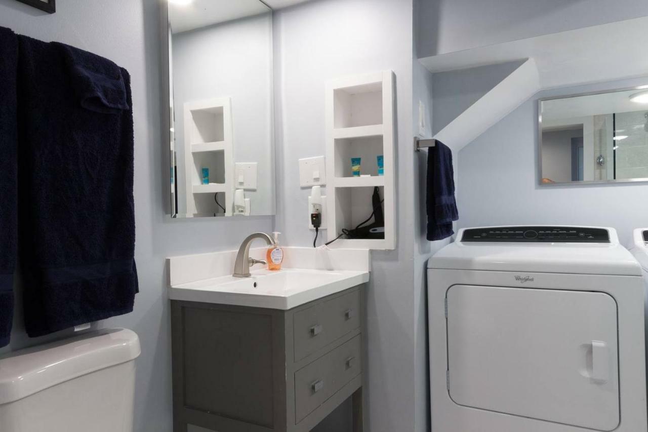 Luxury 2 Bedroom Apartment W/ Free Parking Washington Exteriör bild